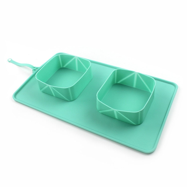 The Outdoor Adventure Pet Food Bowl Set