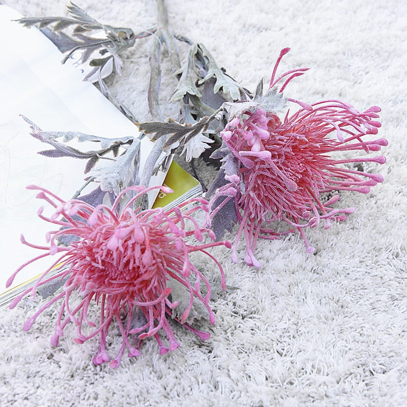 The Luxe Pincushion Protea Stem