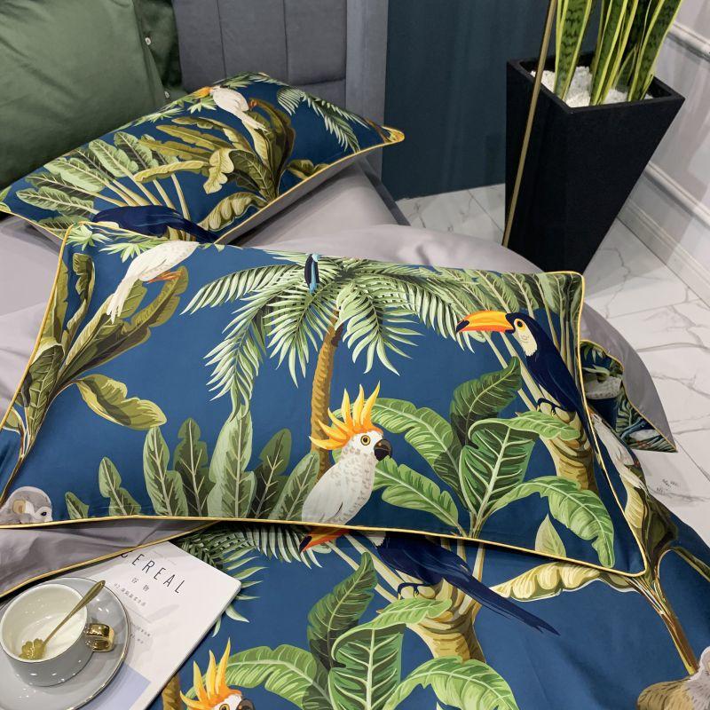 The Tropical Aviary Duvet Collection